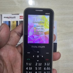 Maximum MB40 Pro Max Four Sim Feature Phone Gold