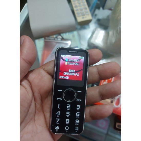 A1B Mini Card Phone With A-pple Logo Bluetooth Dialer Black