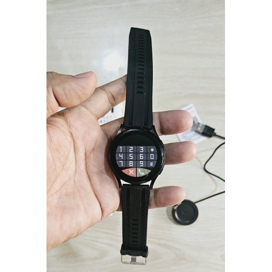 GT1 Smartwatch Bluetooth Call Option Touch Display Black